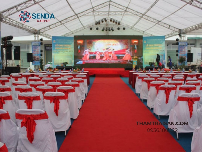 Vai trò của thảm đỏ trải sàn trong không gian sự kiện
