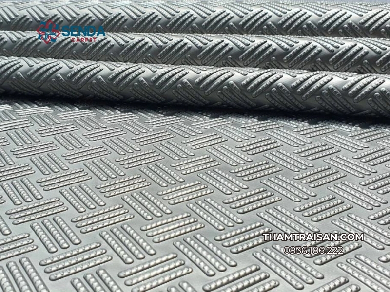 Thảm nhựa 3 thanh