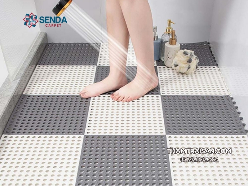 Những lưu ý khi sử dụng thảm nhựa