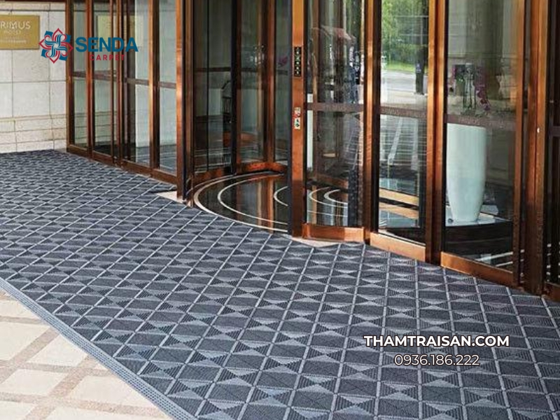 Thảm dậm chân hút nước