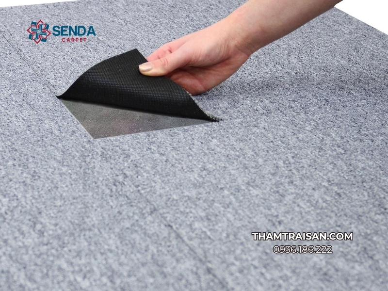 Thảm tấm trải sàn phòng khách